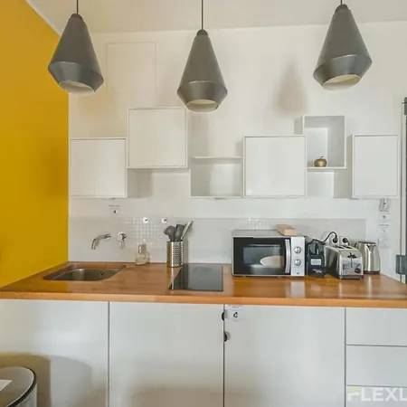 شقة Flexliving - Onebedroom - Malesherbes - Eiffel Tower View *