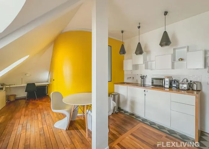 Apartament Flexliving - Onebedroom - Malesherbes - Eiffel Tower View Paryż
