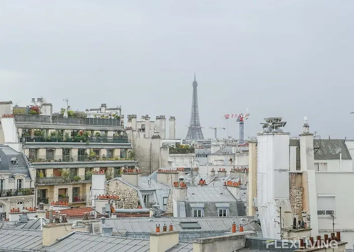 Flexliving - Onebedroom - Malesherbes - Eiffel Tower View Paryż